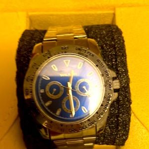 Men’s watch blue face silver band and bezel FATHERS DAY SALE
